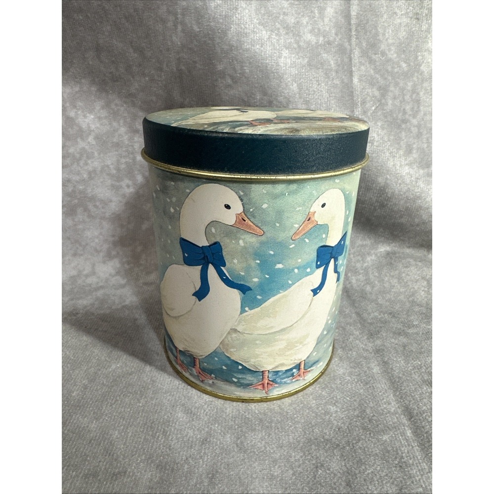 Cottage Core Metal Tin Goose Blue‎ Ribbon Shelf Decor Cottage Core 4.5"